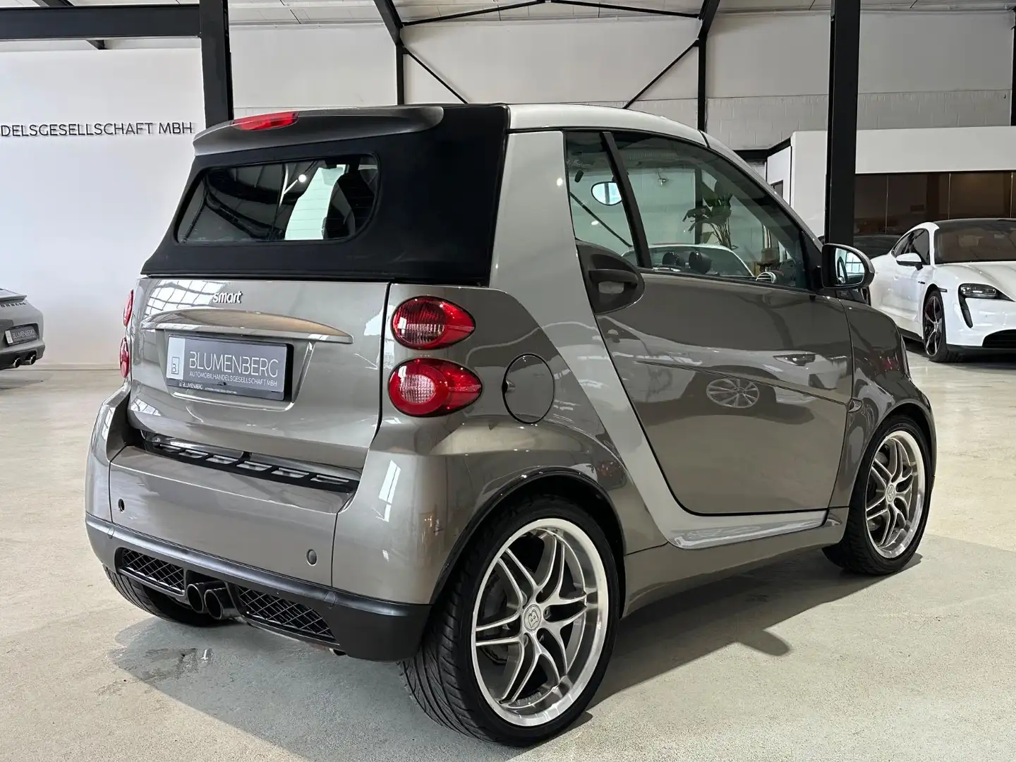 smart forTwo cabrio *Brabus,Passion,Sitzh.,Klima* Grau - 2