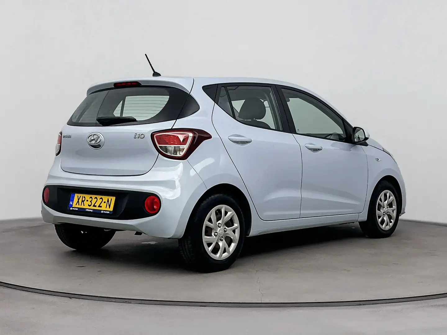 Hyundai i10 1.0i Comfort Cruise | Airco | Bluetooth | Buitensp Blauw - 2