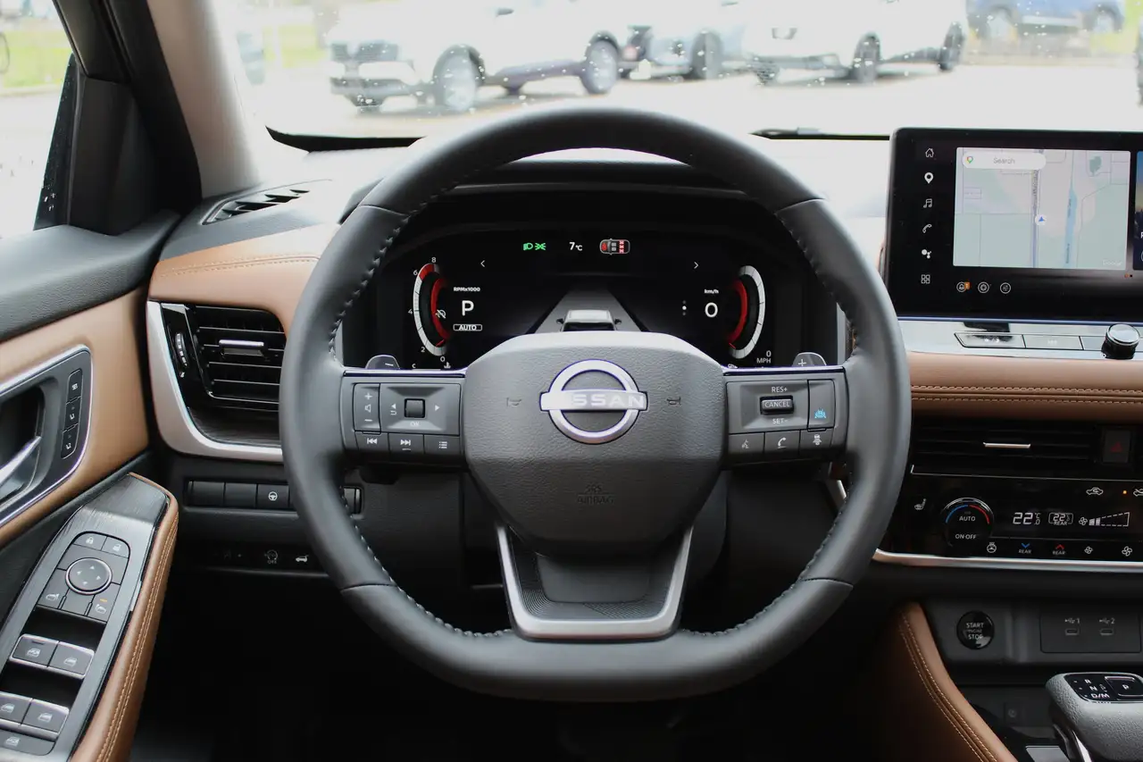 Nissan Rogue fotografie Nissan Rogue