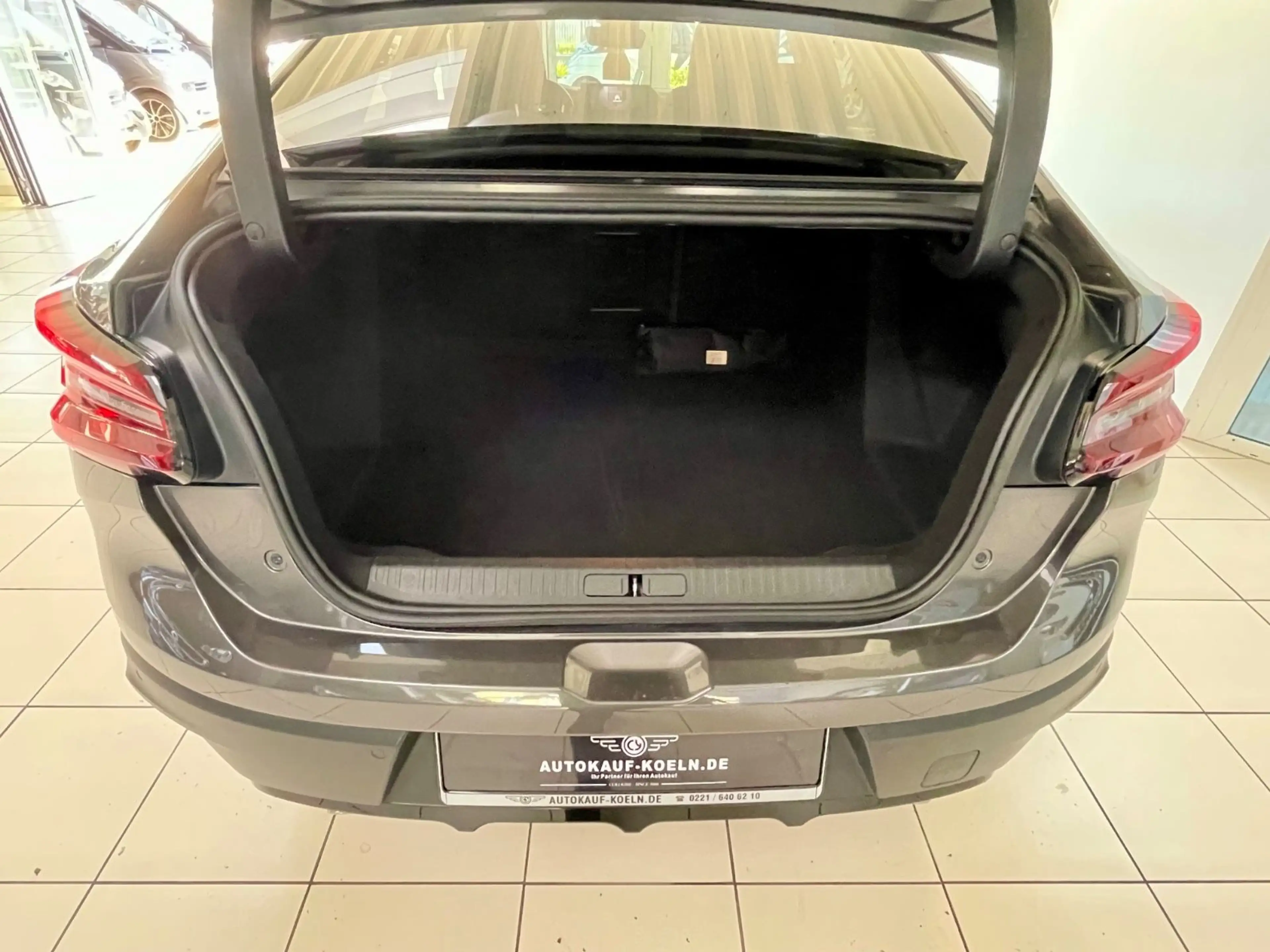 Citroen C4 X Shine 1,2 Automatik Kamera Navi — photo 11