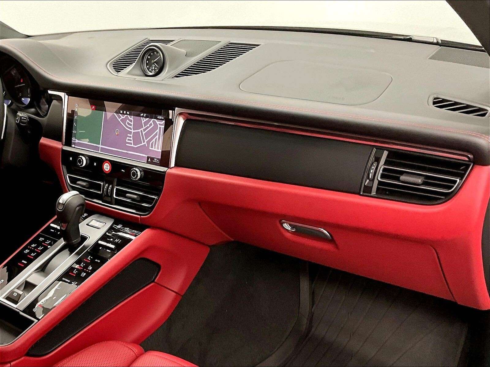 2026 Porsche Macan AWD thumb 27