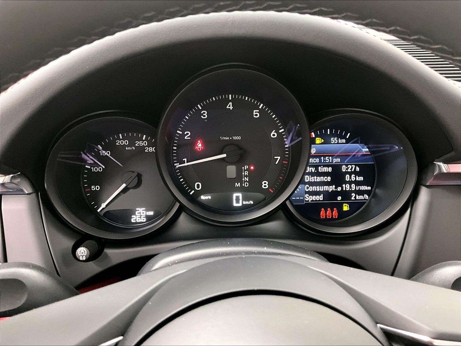 2026 Porsche Macan AWD thumb 20