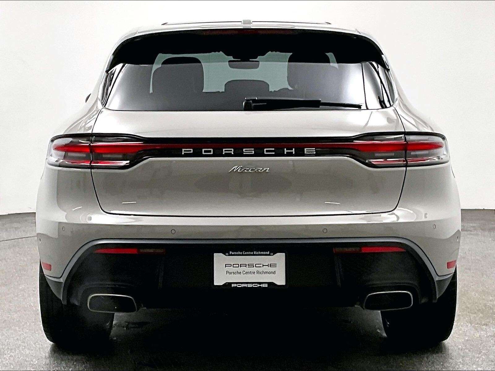 2026 Porsche Macan AWD thumb 6