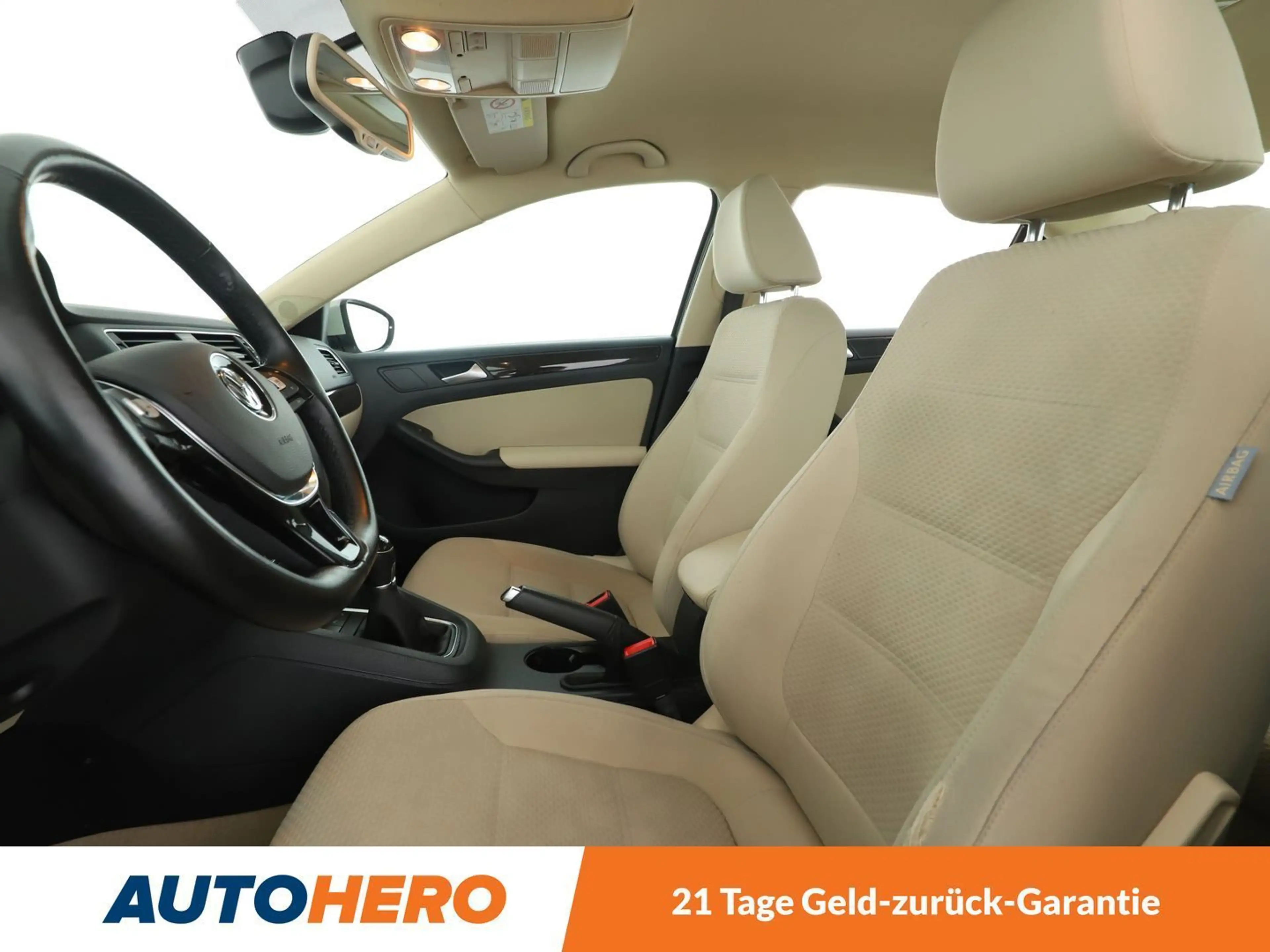 Volkswagen Jetta 1.2 TSI Basis BlueMotion*TEMPO*PDC*SHZ* — photo 10