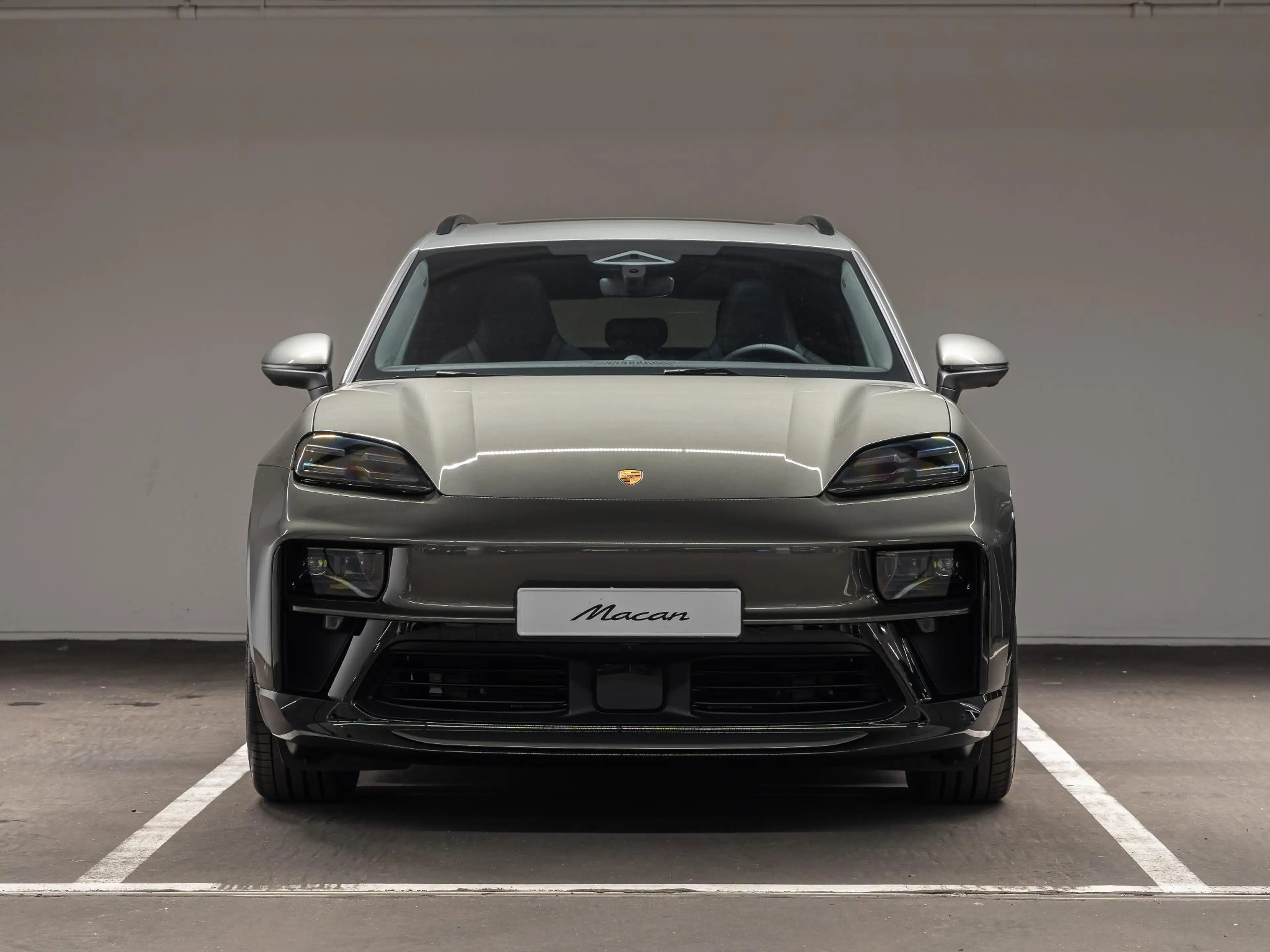 Porsche Macan 4 100 kWh — photo 4