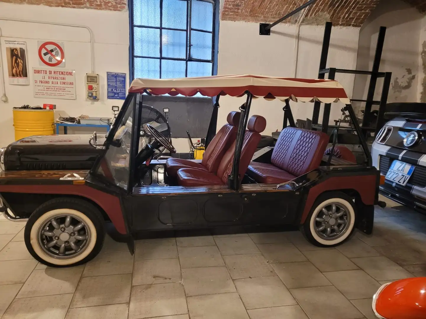 MINI Mini Moke Nero - 1