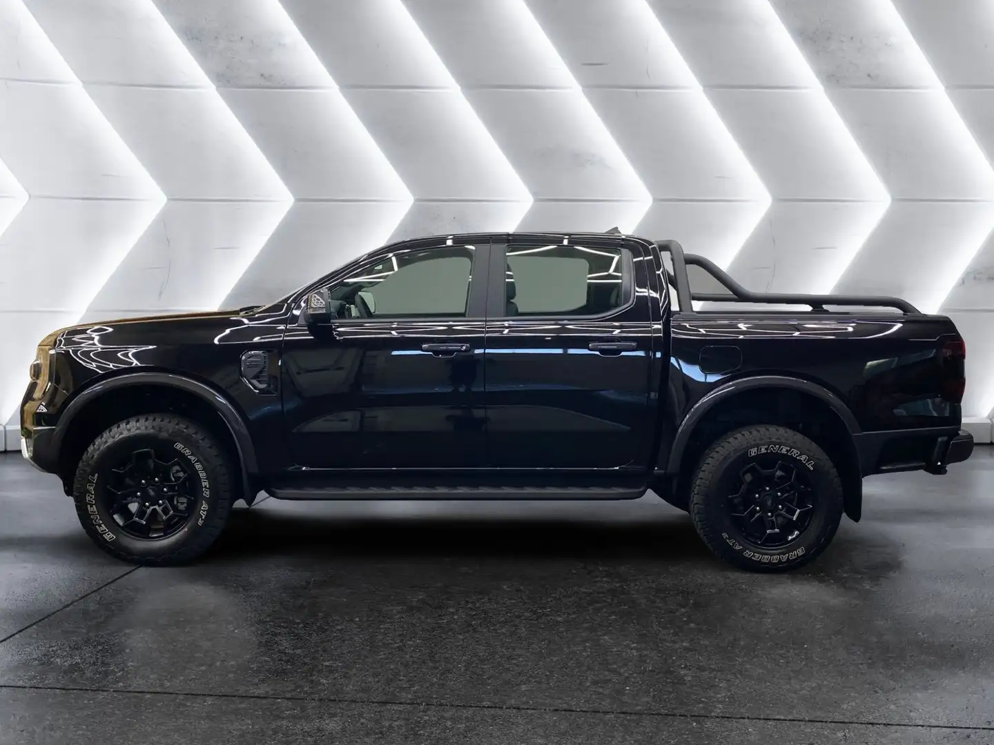 Ford Ranger 2,0L **TREMOR** auf Lager Schwarz - 2
