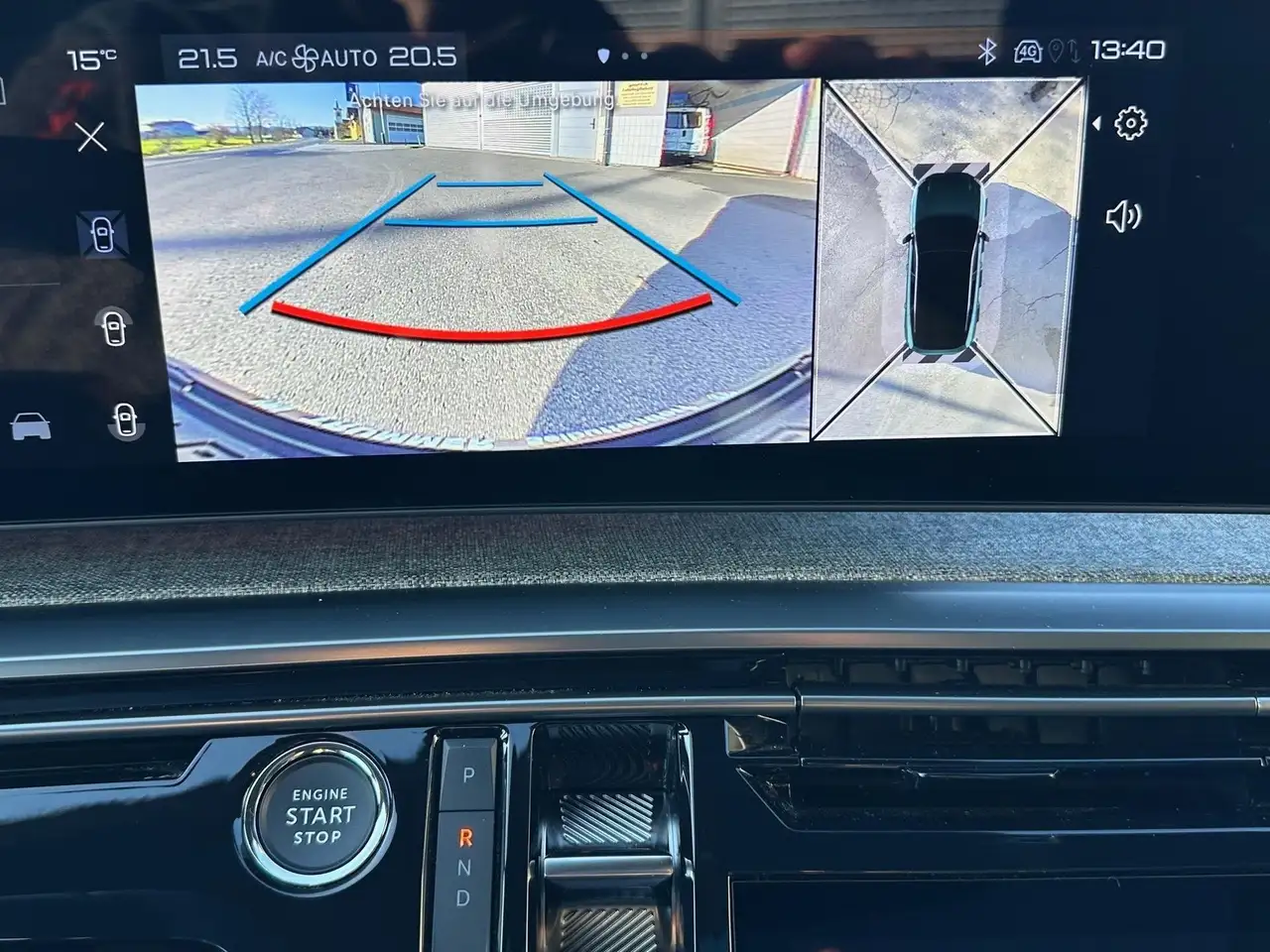 Peugeot 3008 Elektromotor 210 GT mit el. Schiebedach 14