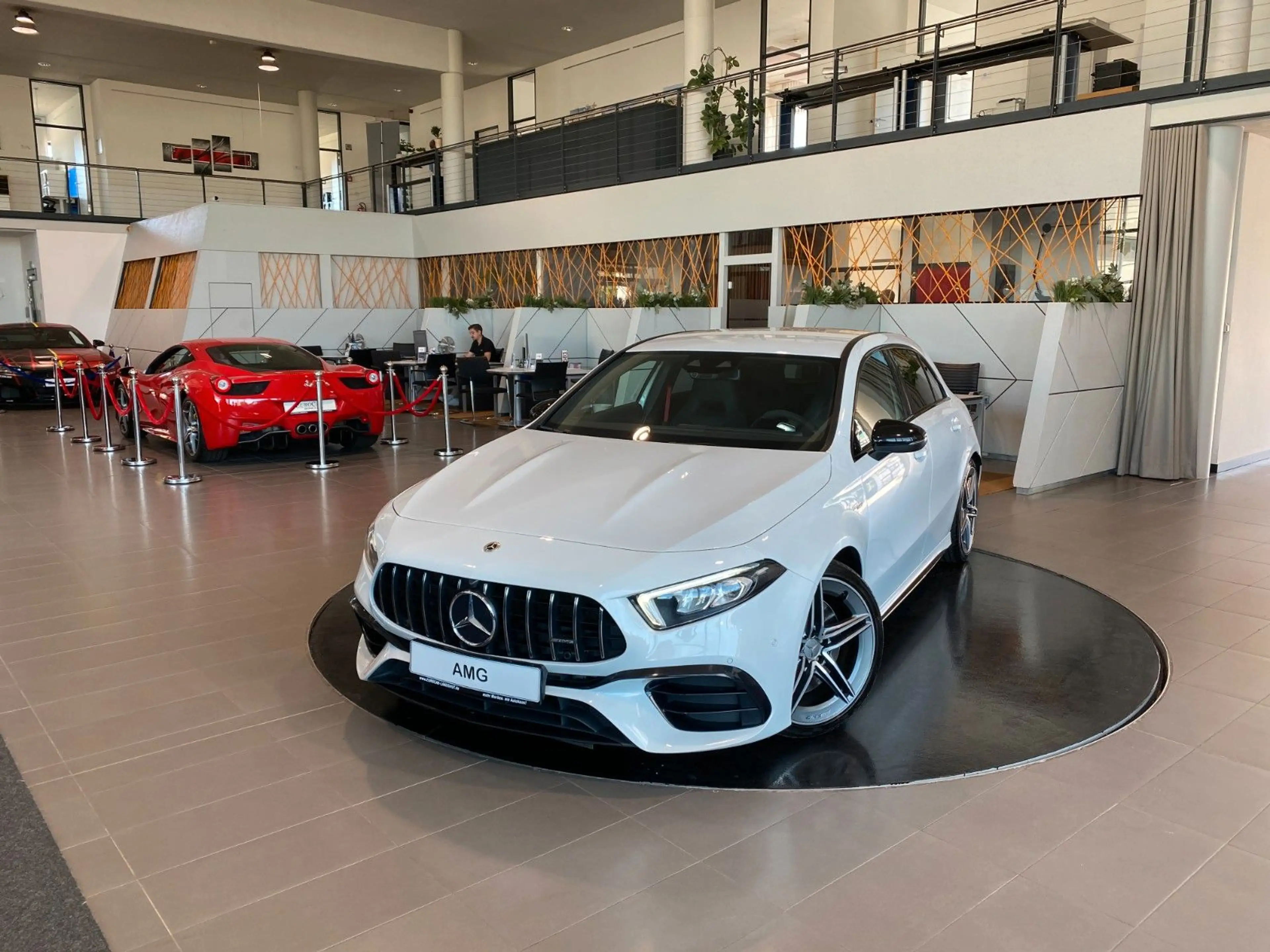 Mercedes-Benz A 45 AMG S 4Matic Night-Paket WideS TrackP Kam. — photo 28