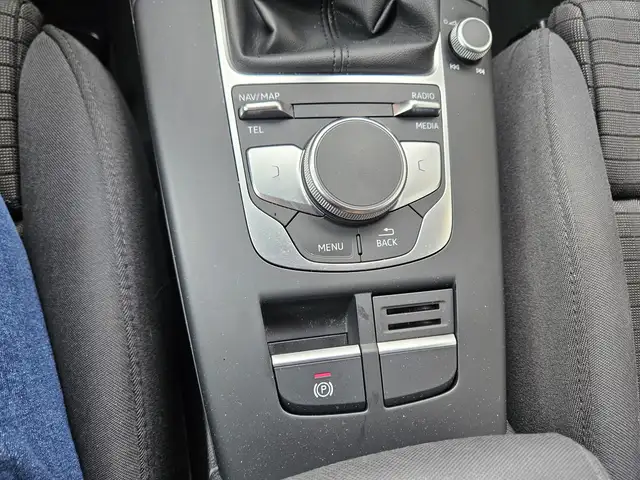 Audi A3 view 14