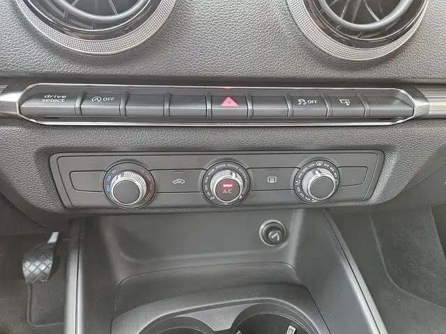 Audi A3 view 12