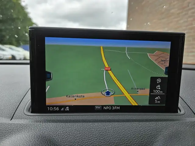 Audi A3 view 9