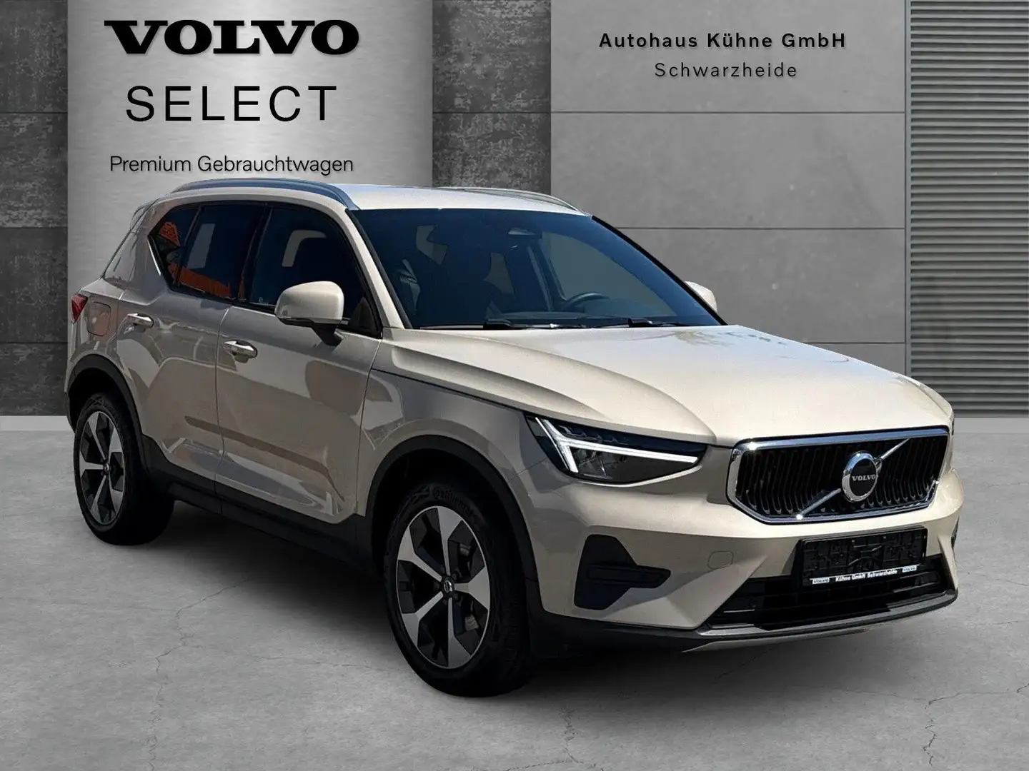 Volvo XC40 B3 Core 2WD !!!NAVI+RFK+LED+LRHZG.!!! Bej - 1