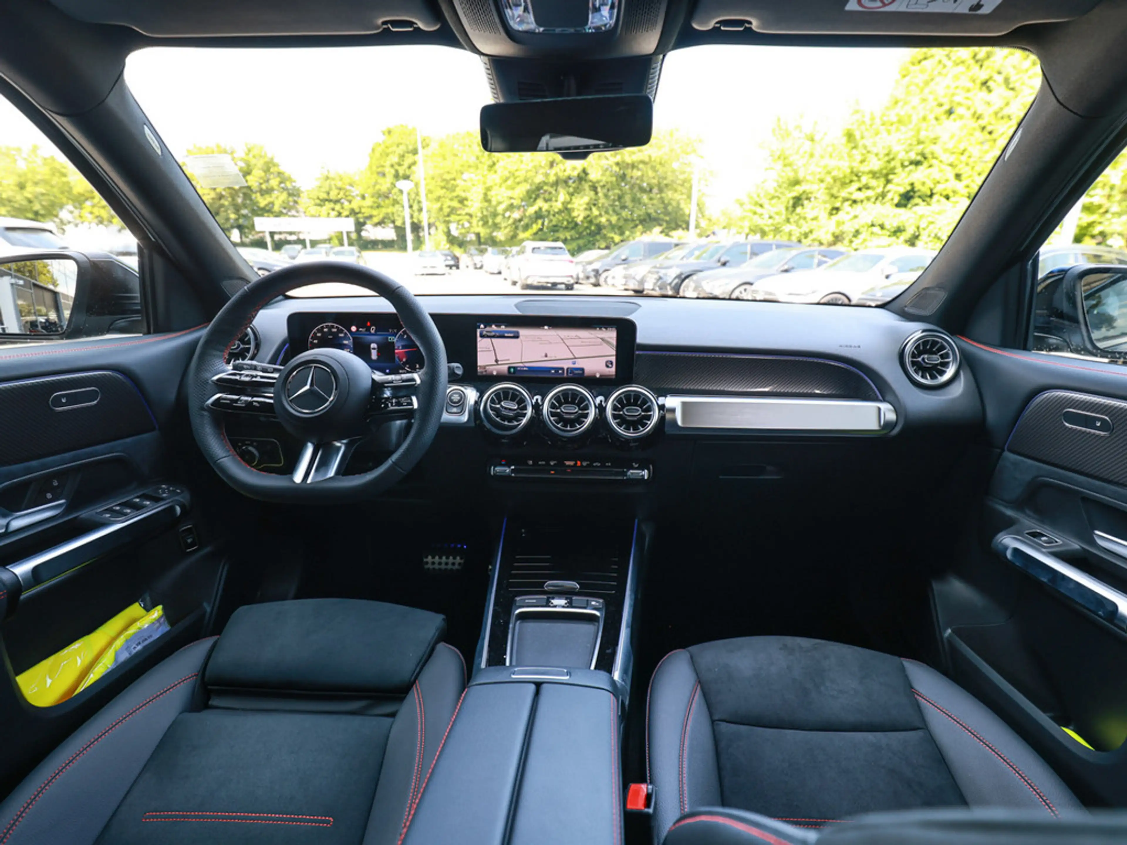 Mercedes-Benz GLB 200 d AMG Line ACC LED NAVI KAMERA KEYLESS — photo 9