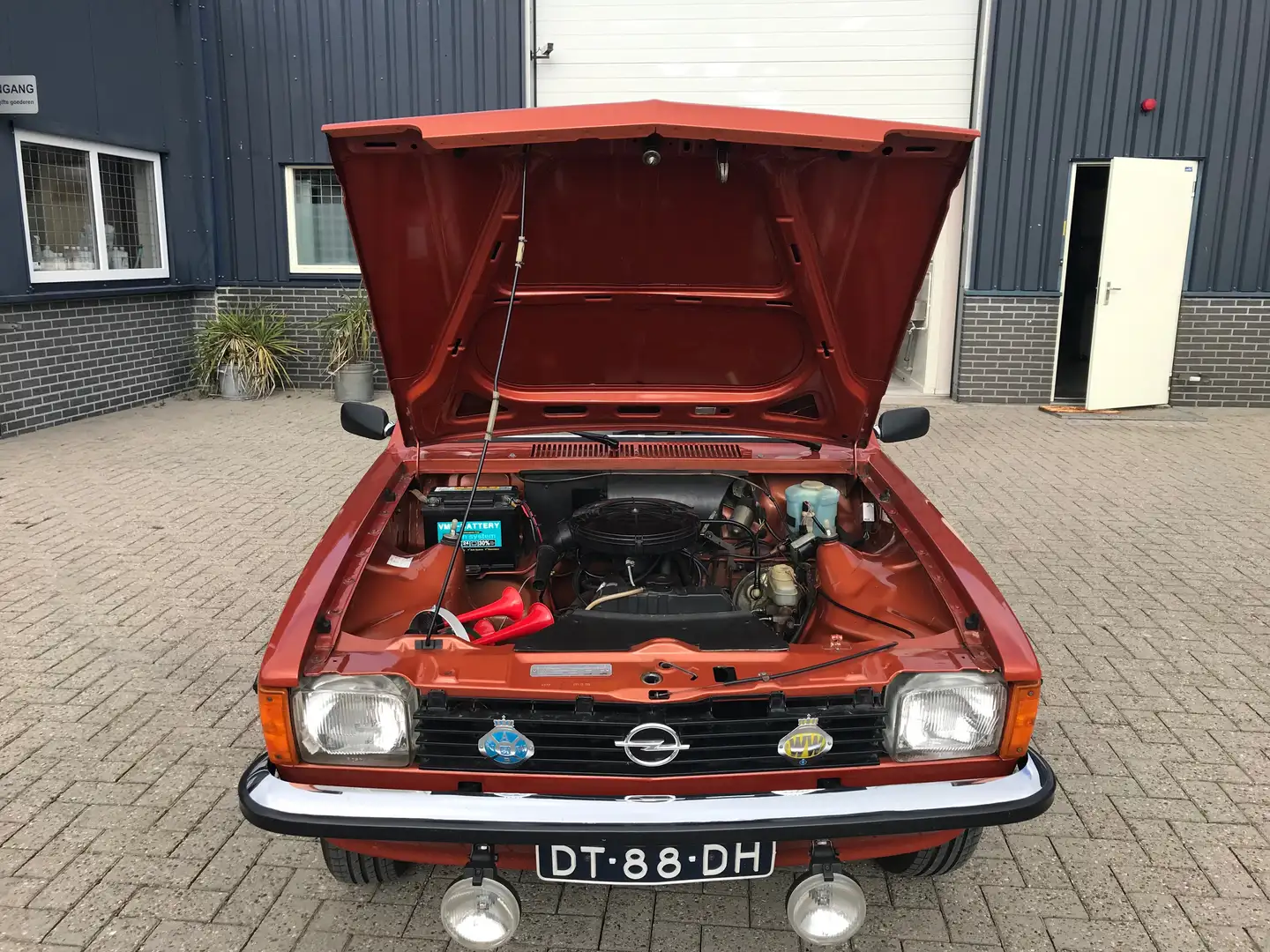 Opel Kadett Kadett 1.2N de Luxe Bronzová - 2