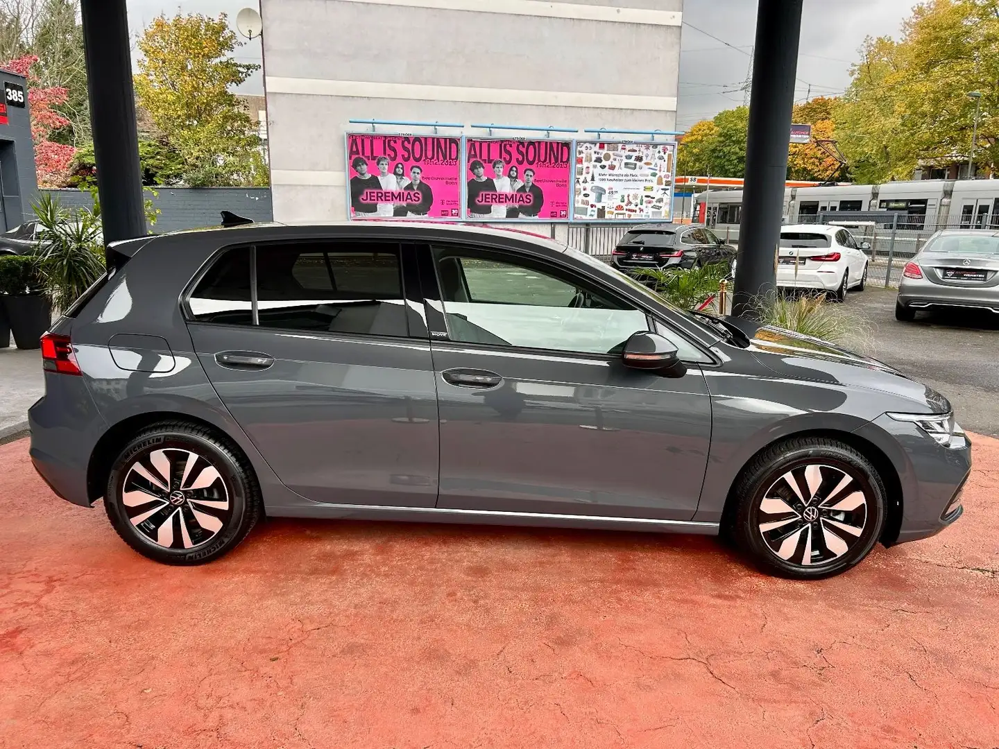 Volkswagen Golf VIII Lim.Move Comfortline/Life/Business 2.0 Grijs - 2