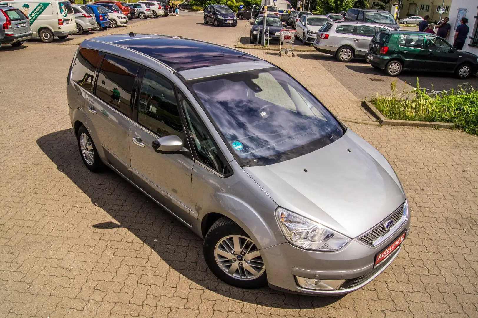 Ford Galaxy 2,0 TDCi 103kW DPF Ghia+Panorama+TUV+NR Silver - 2