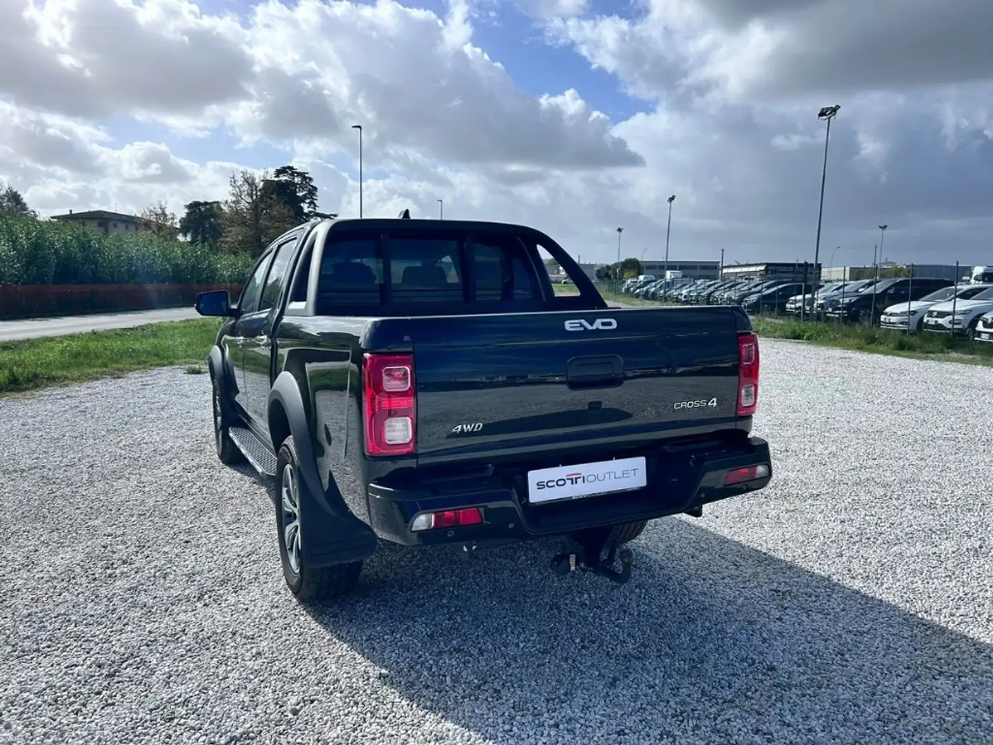 EVO Cross4 2.0 Turbo Diesel Iva Esclusa Чорний - 2