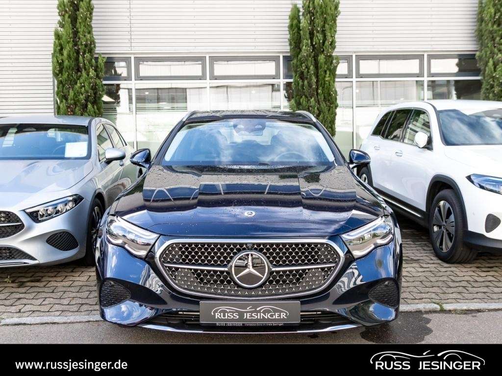 Mercedes-Benz E 220