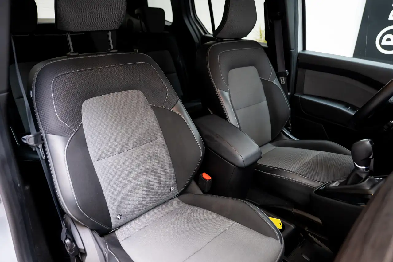 Renault Kangoo 1.3 TCe 131 EDC Techno Garantie 12 mois, миниатюра 26