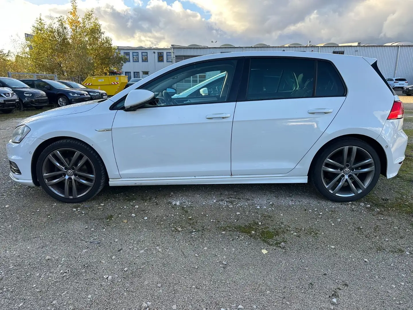 Volkswagen Golf VII Lim. 1.4 TFSI Cup R-Line Blanc - 2