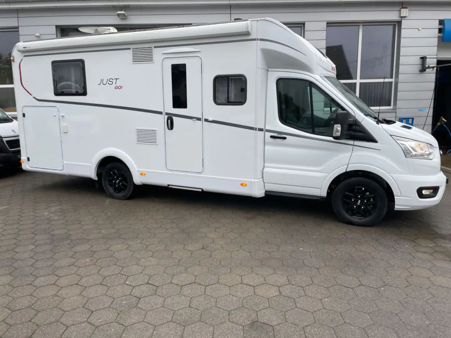 Dethleffs Just Go! T 7055 DBL Weiß - 2