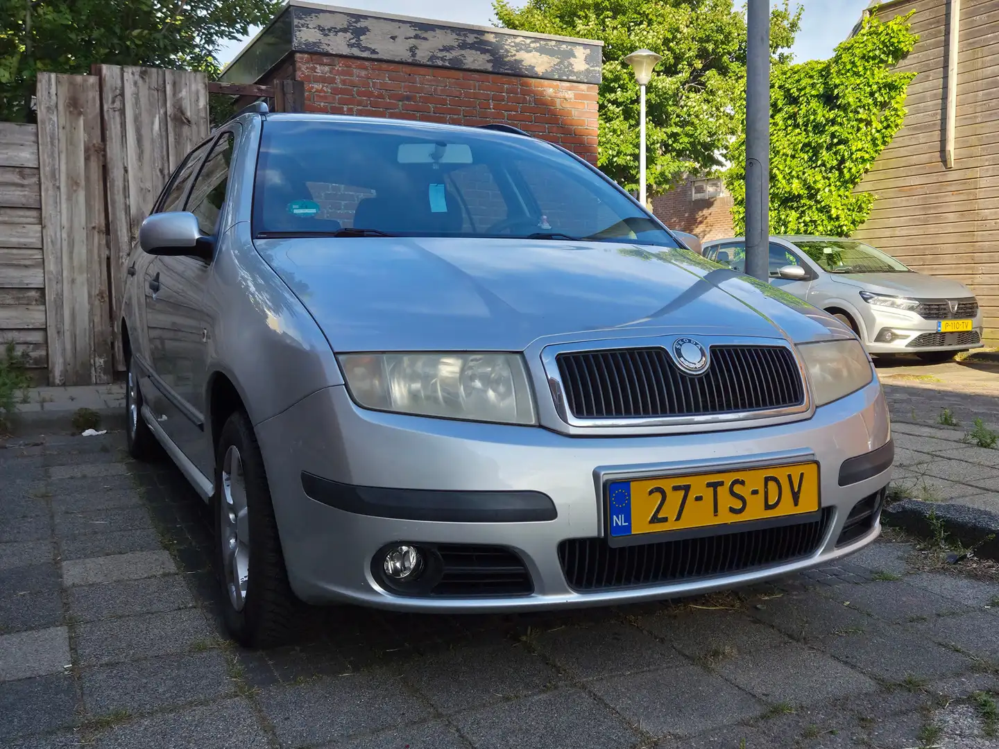 Skoda Fabia Fabia 1.4-16V Elegance Zilver - 1