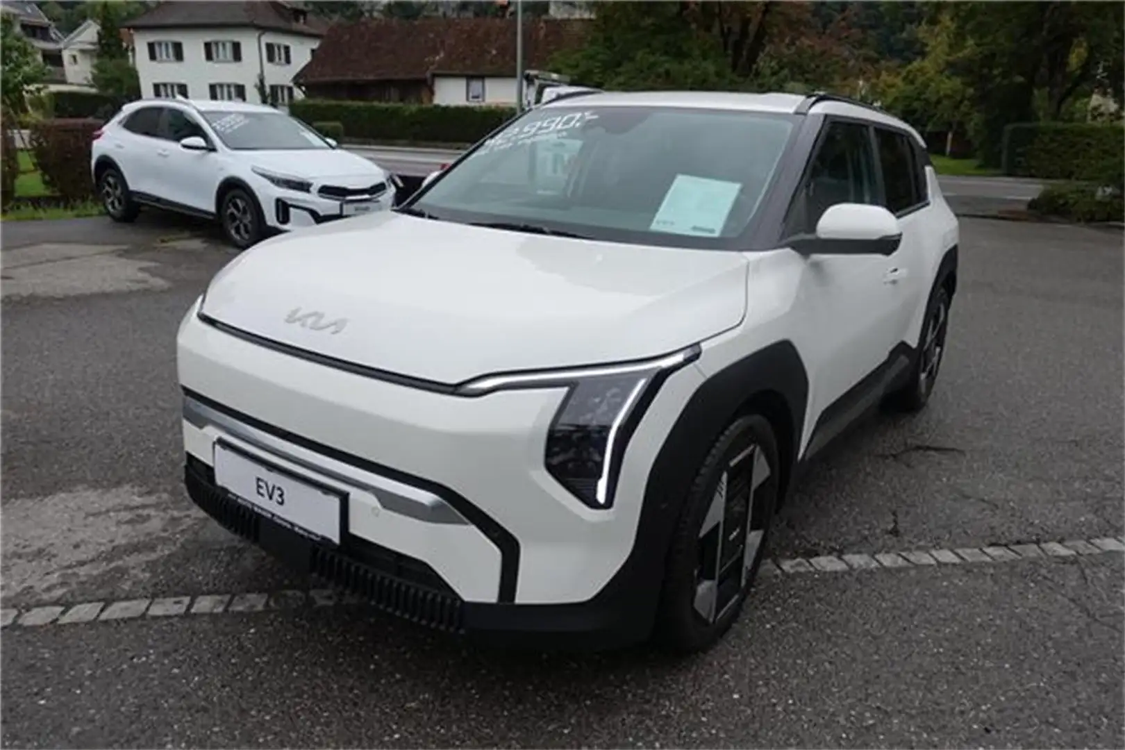 Kia EV3 FWD 81,4kWh Long Range Earth plus NEUPREIS EUR Blanc - 2