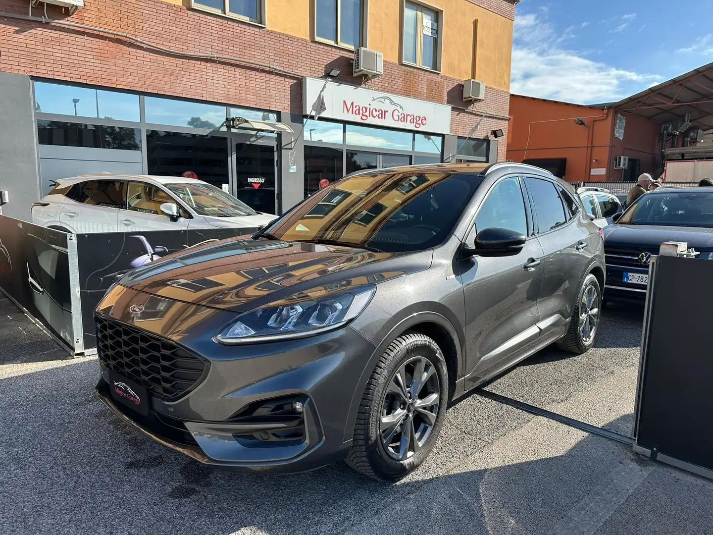 Ford Kuga Kuga I 1.5 ecoblue ST-Line 2wd 120cv auto Gris - 1