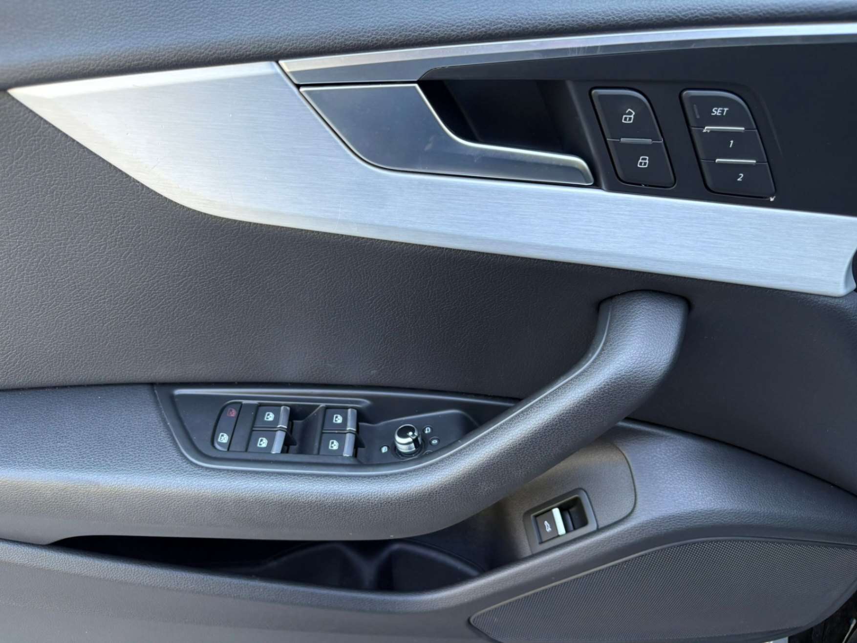 2018 Audi A5 2.0 TFSI quattro Progressiv S tronic thumb 13