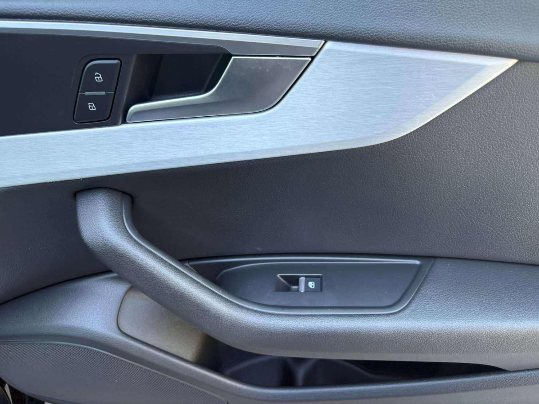 2018 Audi A5 2.0 TFSI quattro Progressiv S tronic thumb 25