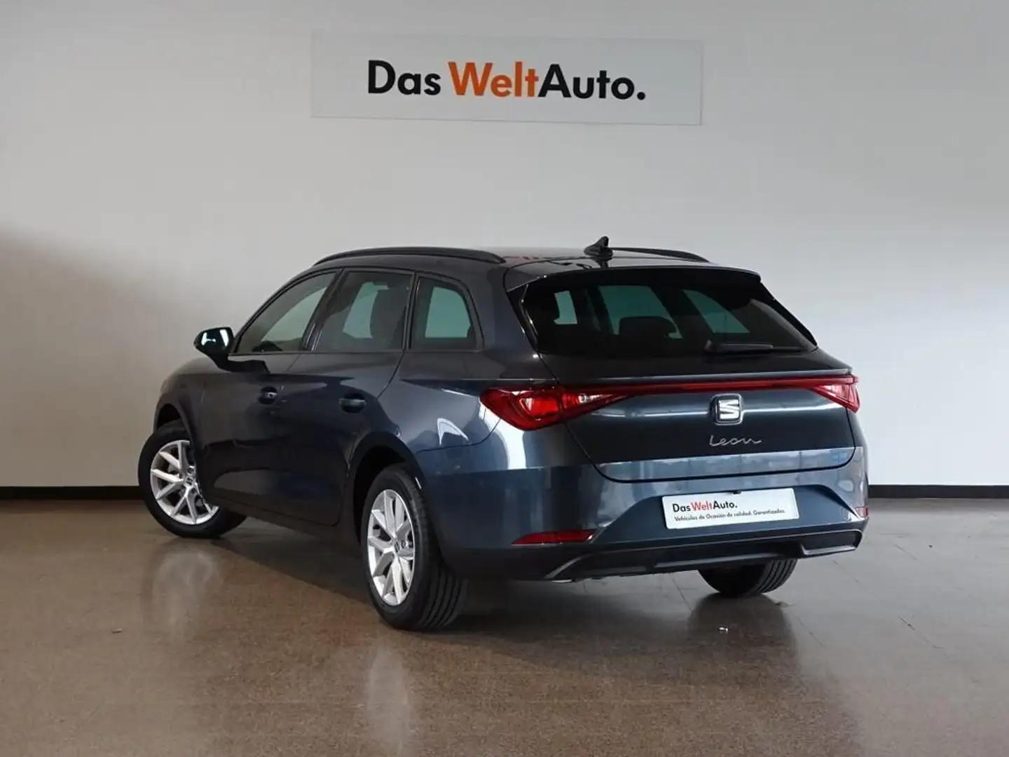 SEAT Leon ST 2.0TDI CR S&S Style DSG-7 150 Gris - 2