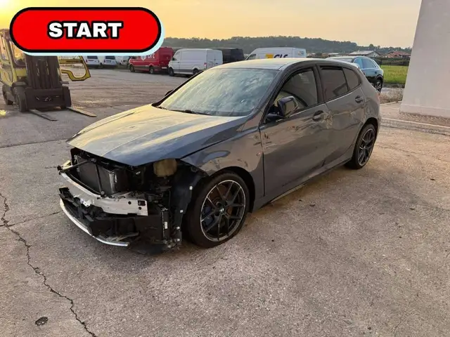 BMW 135 135 F40 M 135i xdrive auto Msport START - INCIDENTATA