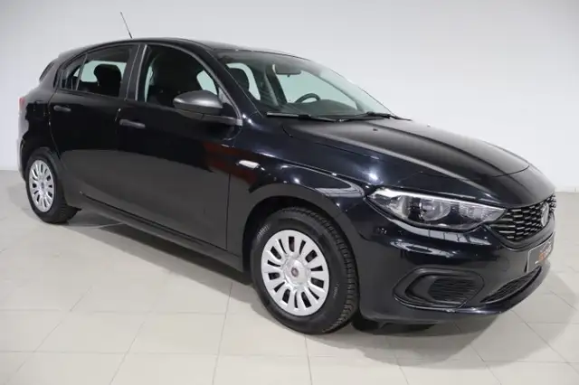 Fiat Tipo view 2