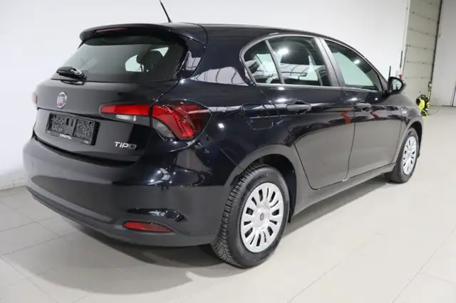 Fiat Tipo view 8