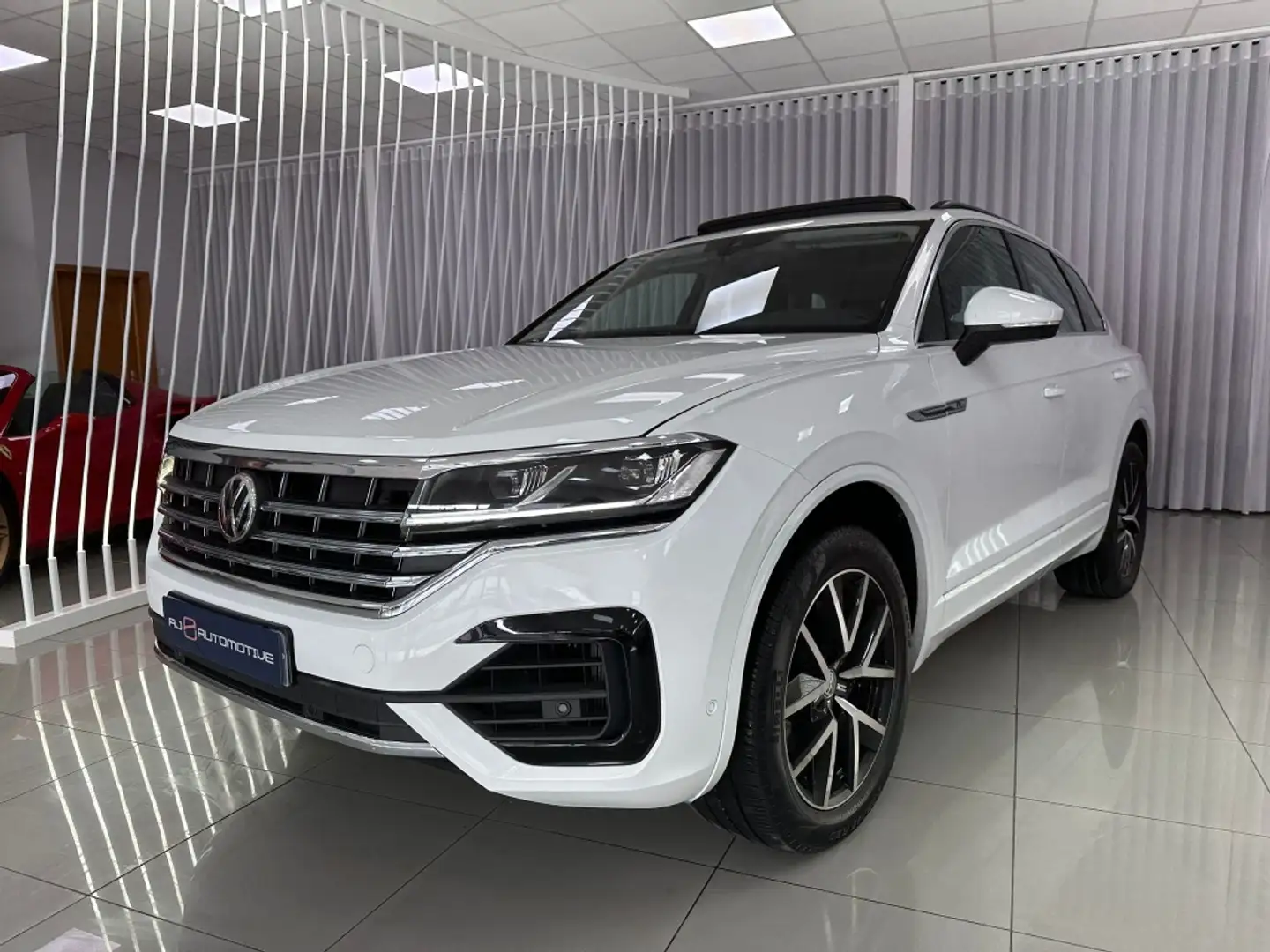 Volkswagen Touareg 3.0TDI V6 R-Line Tiptronic 4Motion 210kW Blanco - 1