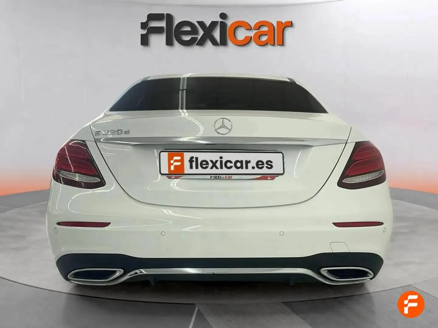 Mercedes-Benz E 220 d Amarillo - 2