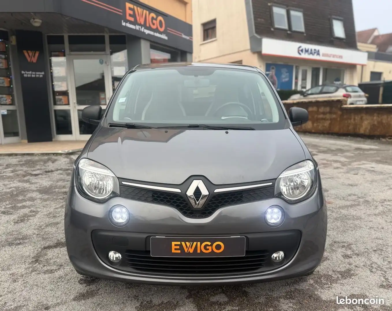 Renault Twingo 0.9 tce 90ch energy intens Gris - 2