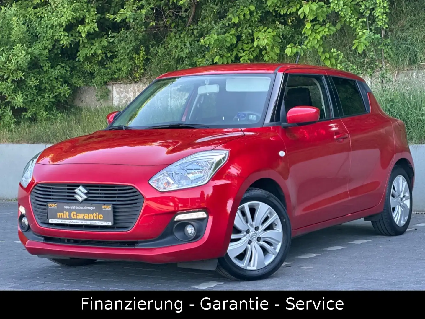 Suzuki Swift 1.2 DUALJET/ERST 82.600KM/CARPLAY/ALU/TÜV Rot - 1