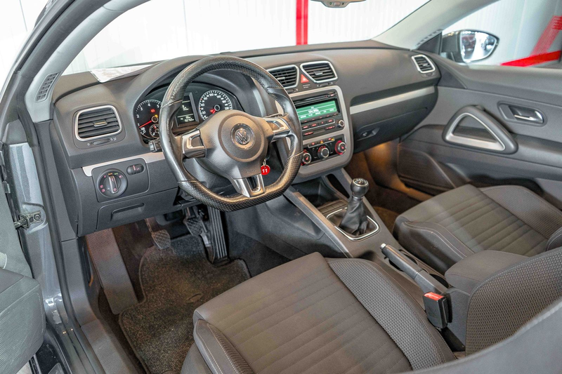 Volkswagen Scirocco 1.4 TSI 118 kW R-Line Xenon Sitzheizung — photo 8