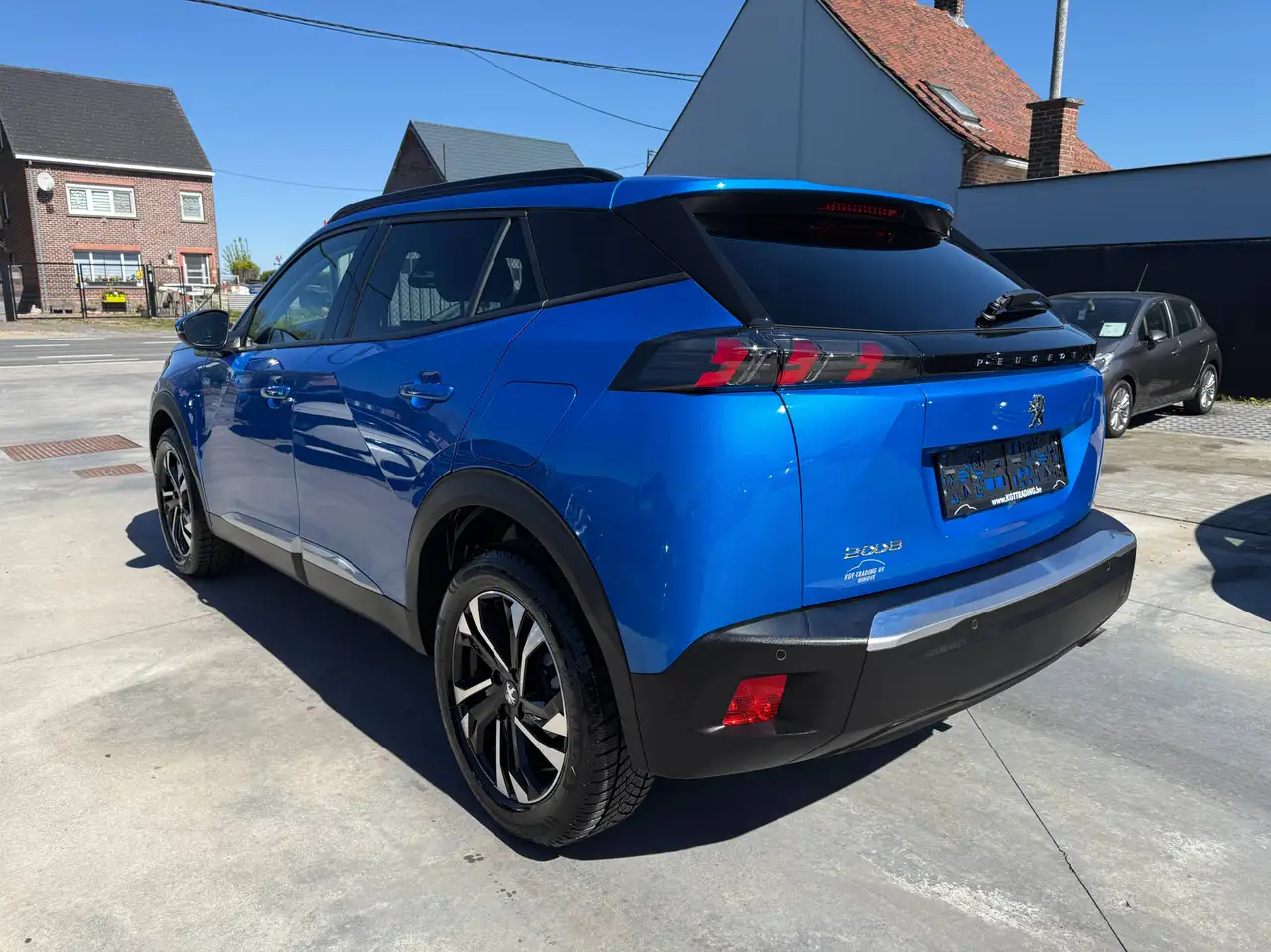 Peugeot 2008 1.2i ALLURE NAVIGATIE FULL LED ZWART LEDER CARPLAY DAB, миниатюра 7