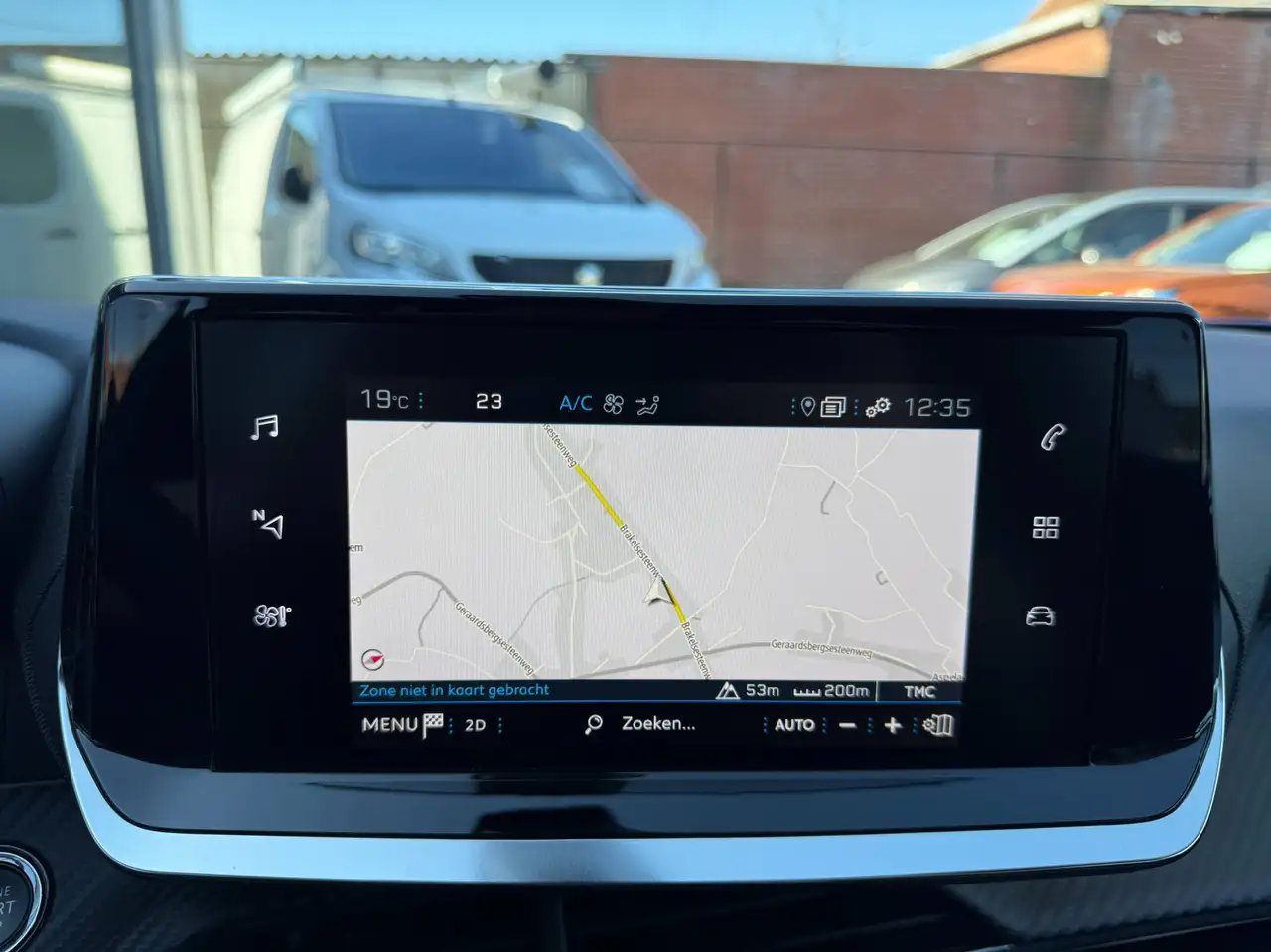 Peugeot 2008 1.2i ALLURE NAVIGATIE FULL LED ZWART LEDER CARPLAY DAB, миниатюра 19