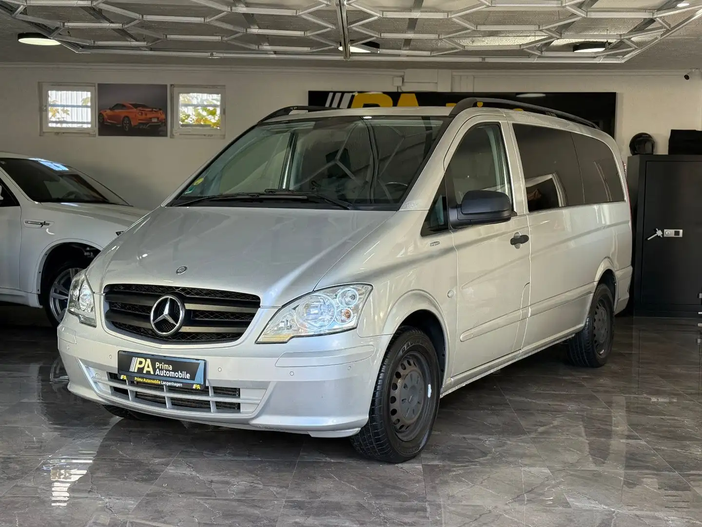 Mercedes-Benz Vito Kombi 116 CDI lang 8-Sitzer Autom. 2. Hand Argent - 1