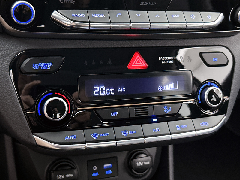 Hyundai IONIQ Premium EV | Leder | Origineel NL! | — photo 11