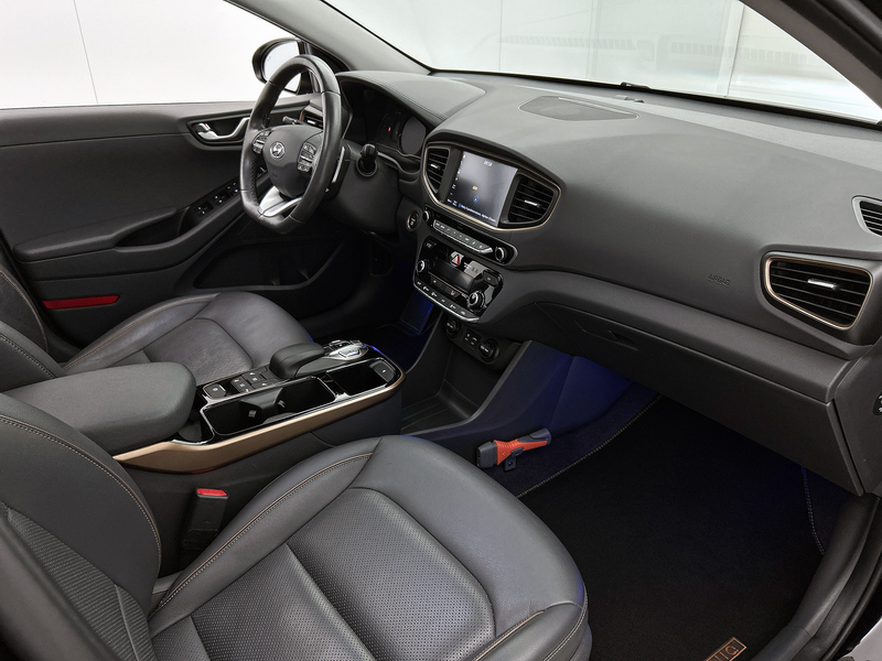 Hyundai IONIQ Premium EV | Leder | Origineel NL! | — photo 7