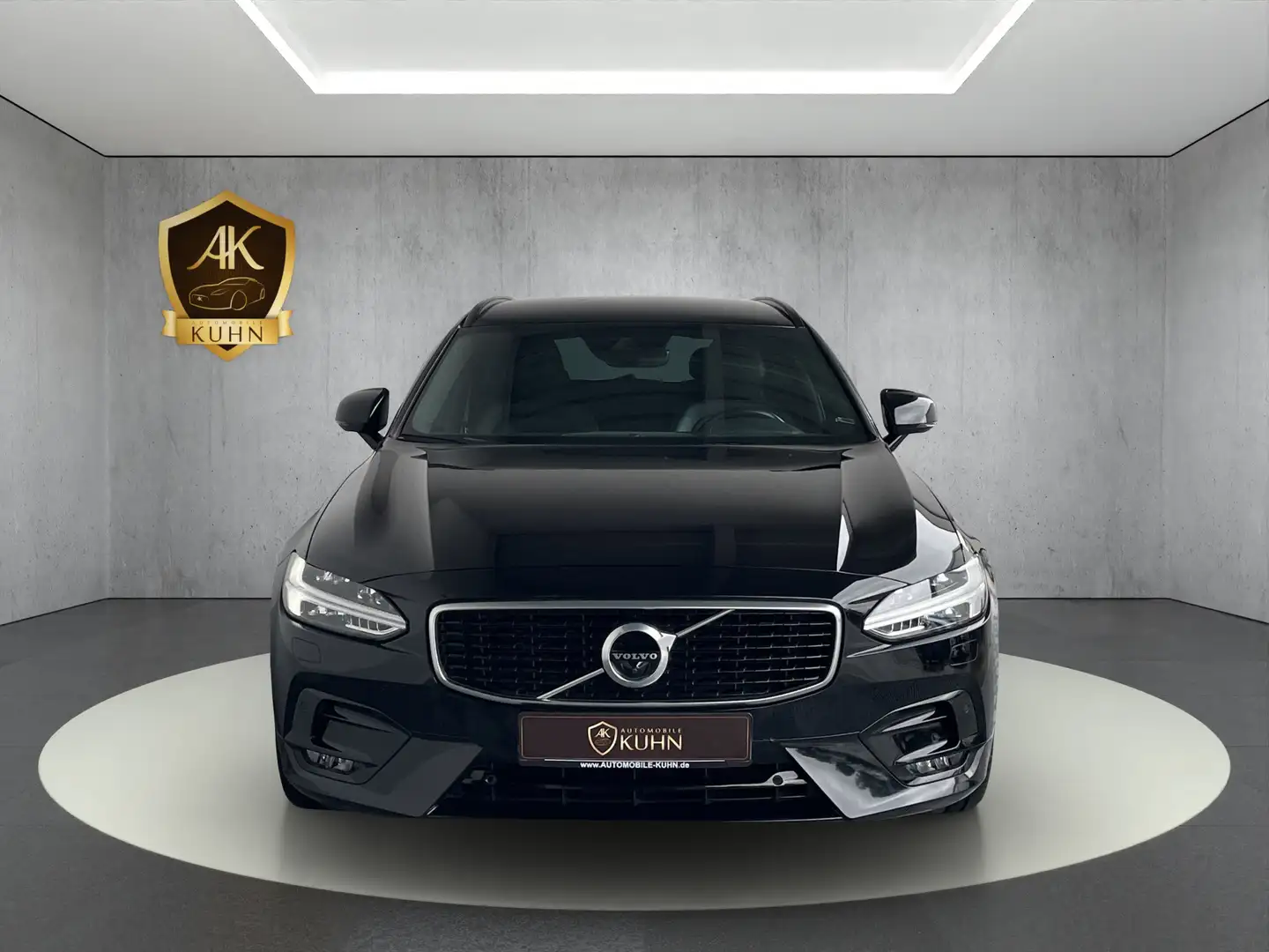 Volvo V90 T4*R-DEIGN*BLIS*19ZOLL*360° KAMERA*HARMAN* Schwarz - 2
