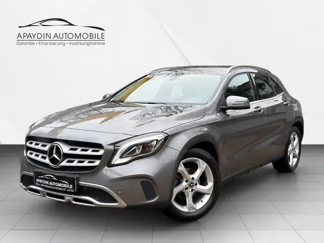 Mercedes-Benz GLA 200 Sport LED/NAVI/LEDER/PTS/SHZ/TEMP/2.HAND