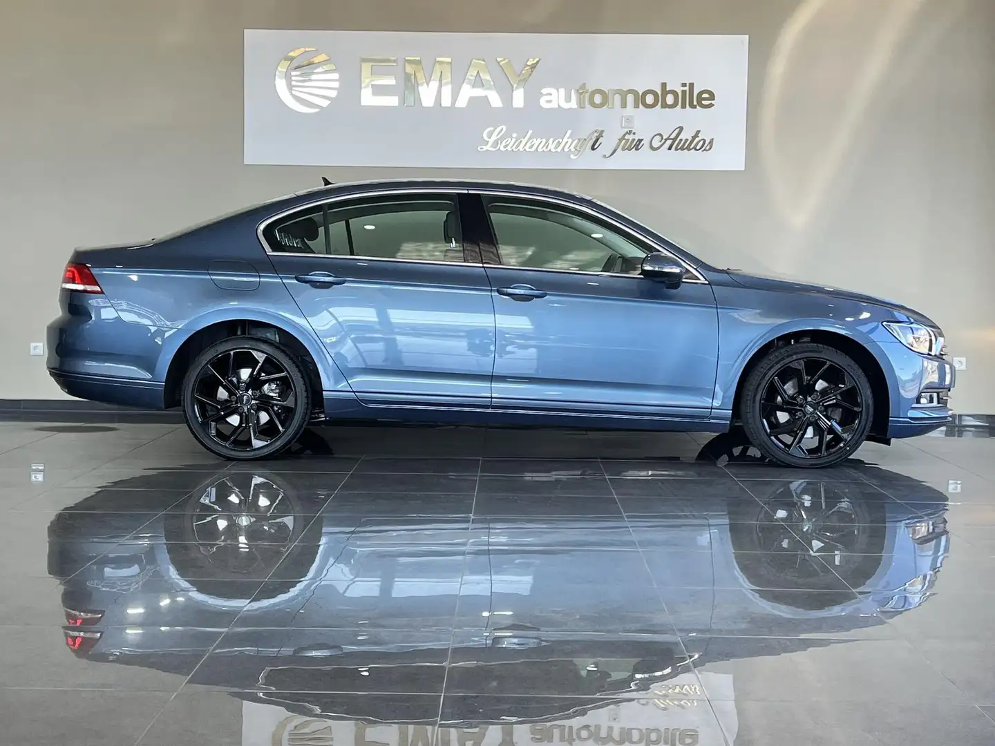 Volkswagen Passat 2.0 TDI DSG Comfortline //Navi/PDC/ Azul - 2