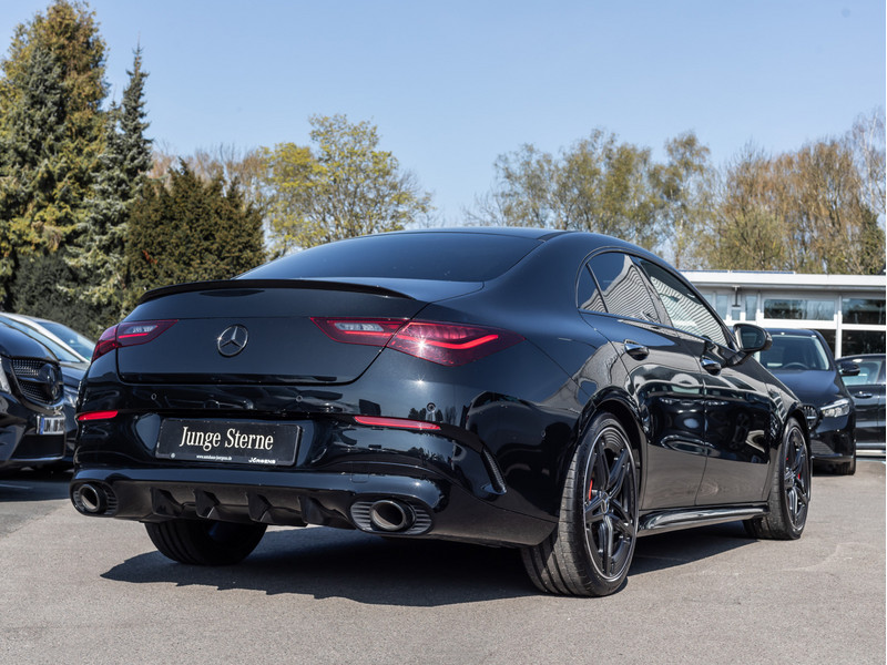 Mercedes-Benz CLA 35 AMG 4M Coupé Premium/MLB/Pano/Night/19' — photo 4
