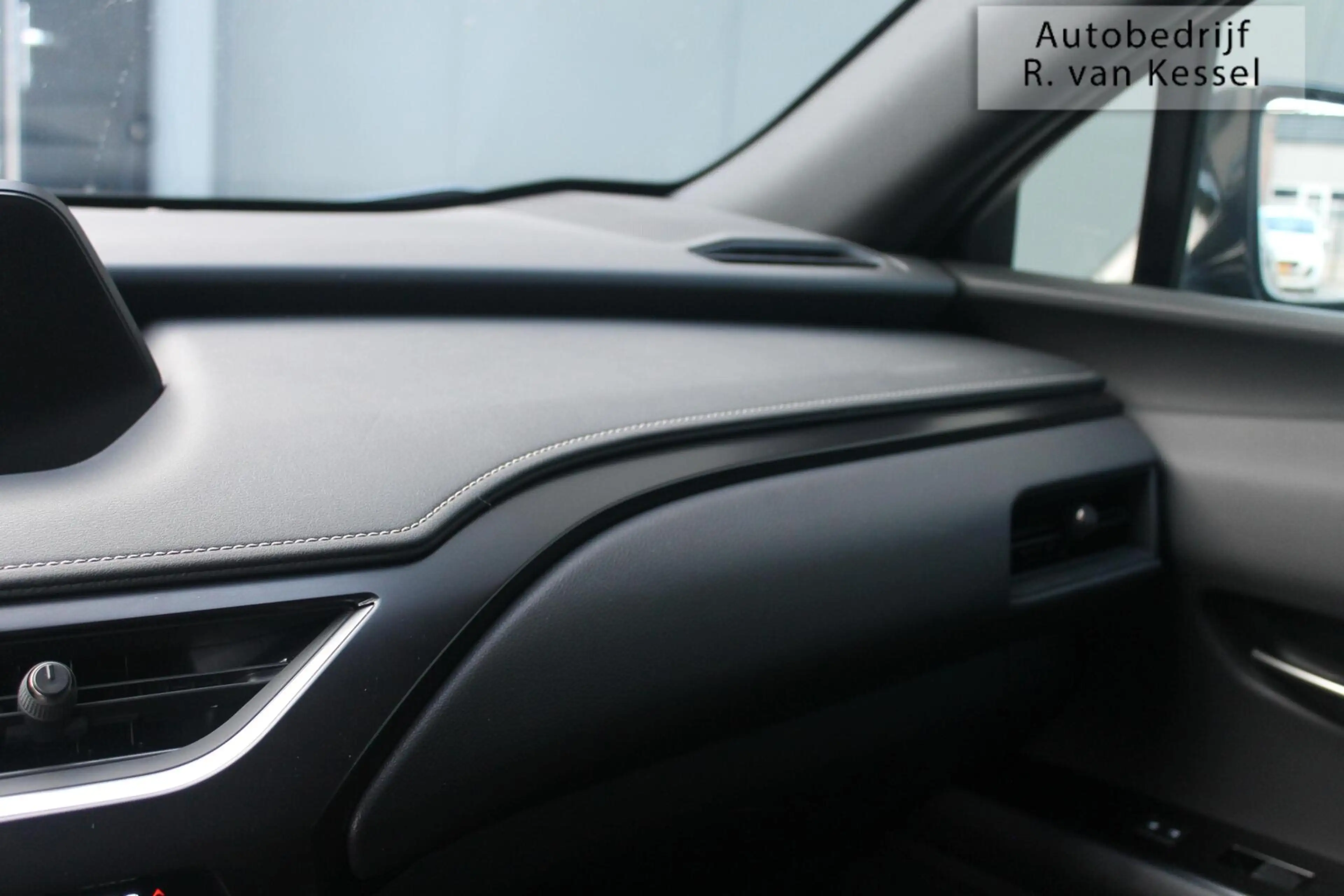 Lexus UX 250h Preference Line I Origineel Nederlandse Lexus van — photo 28